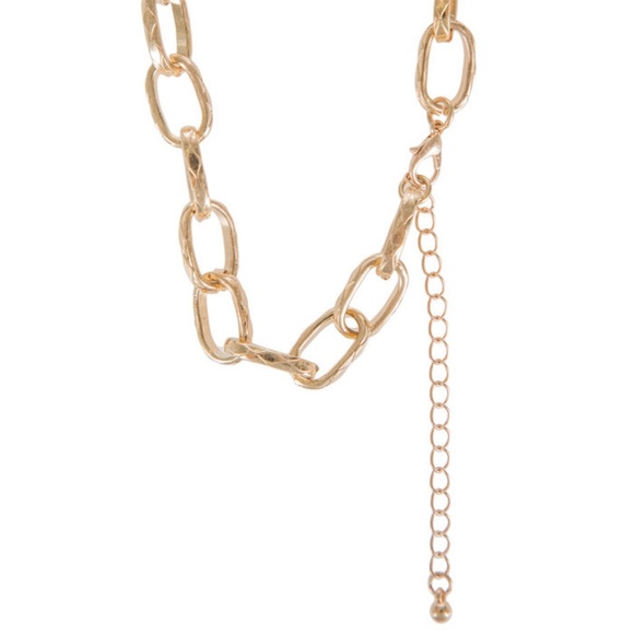 Chunky Link Chain Necklace - Picture 4 of 5